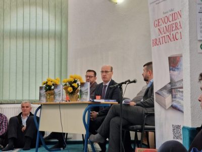 5327cce6b577a2c0eb47319b27c07b7c-1068x801