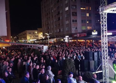 DCIM100MEDIADJI_0607.JPG