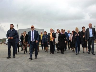 ????????????????????????????????????