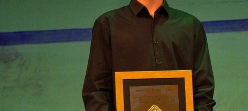 FB_IMG_1775210981980-696x928