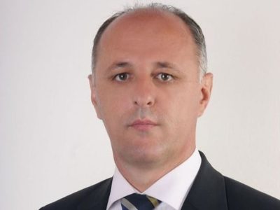 IMG-52c4017367147ec7c731a81d02a245e9-V