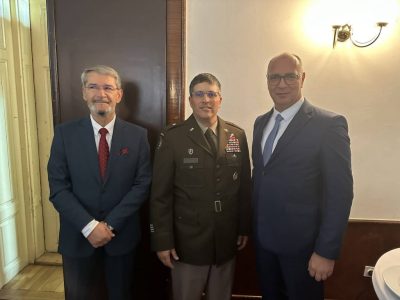 IMG-742c0a2e7b2b50eac6c7c11103fc55ec-V-1024x768