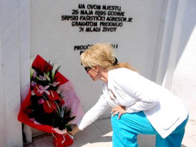 Lepa Brena na Kapiji