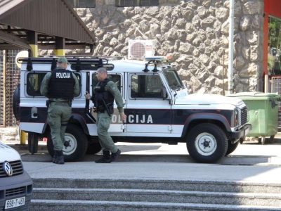 Policija
