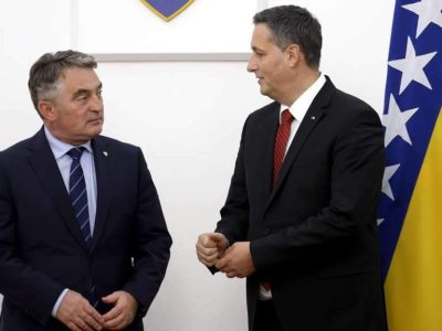 komsic-i-becirovic-zatrazili-od-mvp-bih-da-pozove-ambasadora-vranjesa-na-konsultacije-u-sarajevo13192