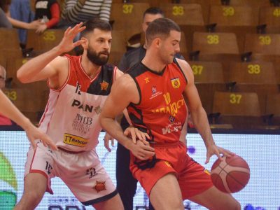 kosarka sloboda - mladost04