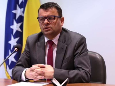 l-2347e3d23a0f57b8dd134b0b3891e11b-1692018773