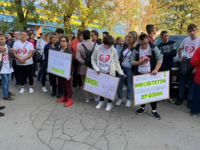 protesti2-1392x1044.jpg