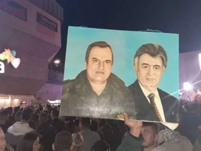 ratko-mladic-karadzic-protesz