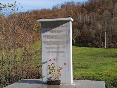 zvornik-jos-jedan-projekat-memorijalizacije-u-kamenici32412